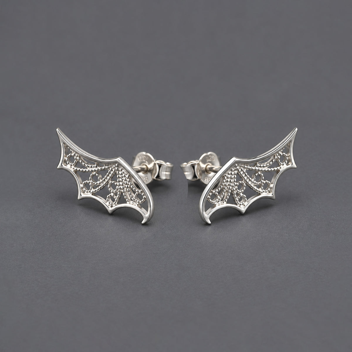 Devolo Wing Studs - Filigree in Silver